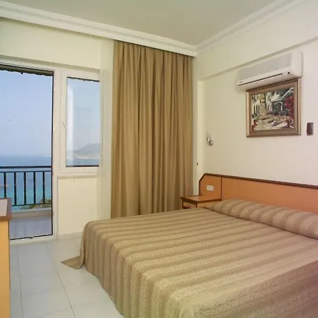 Otel Bella Vısta 2*